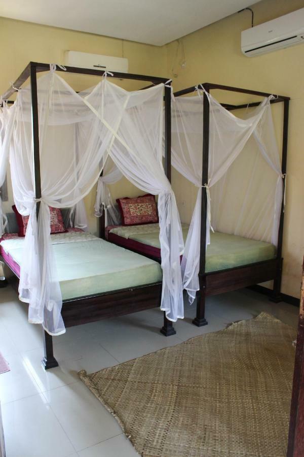 Appartamento Harrys Oceanhouse 2 Pacitan Esterno foto