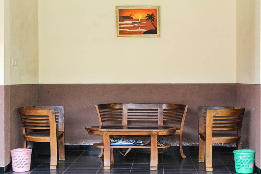 Appartamento Harrys Oceanhouse 2 Pacitan Esterno foto