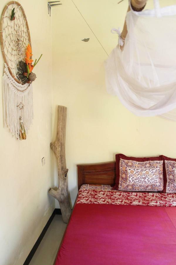 Appartamento Harrys Oceanhouse 2 Pacitan Esterno foto