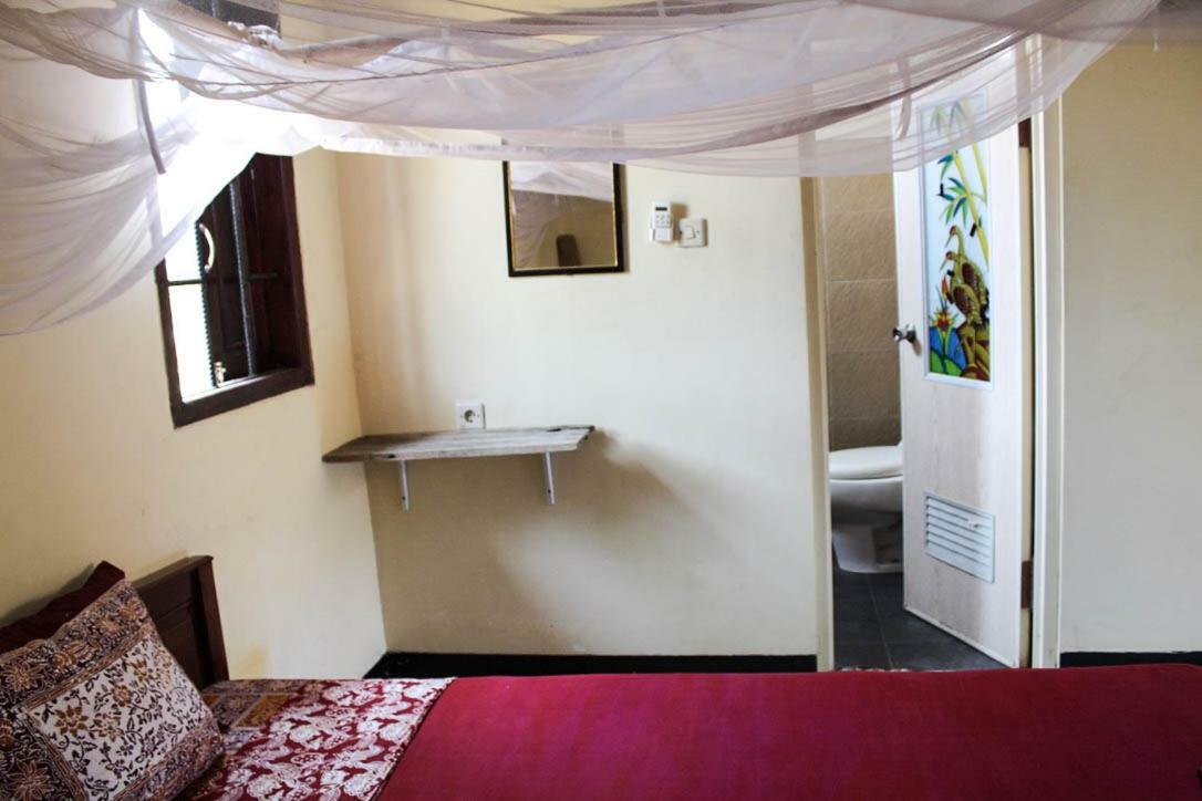 Appartamento Harrys Oceanhouse 2 Pacitan Esterno foto