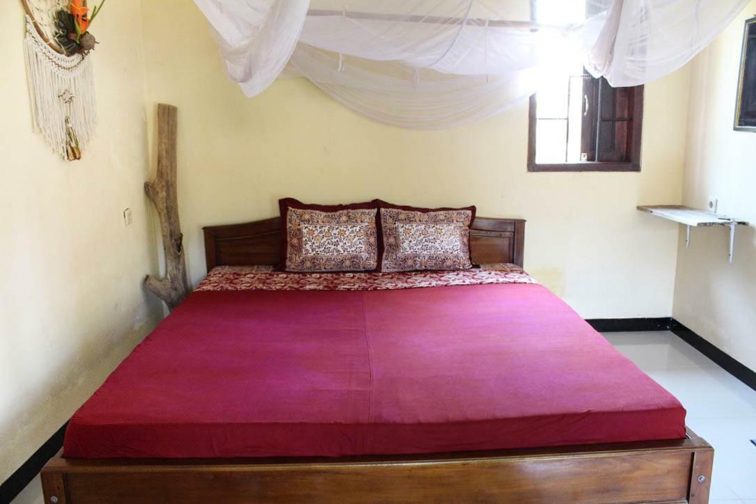 Appartamento Harrys Oceanhouse 2 Pacitan Esterno foto