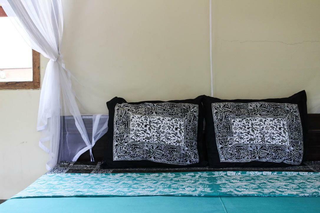 Appartamento Harrys Oceanhouse 2 Pacitan Esterno foto